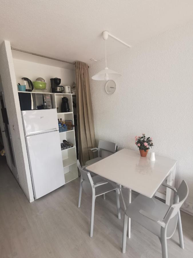Studio Meuble 4 A 6 Couchages Residence Le Lagon Bleu Le Grau Du Roi Zewnętrze zdjęcie